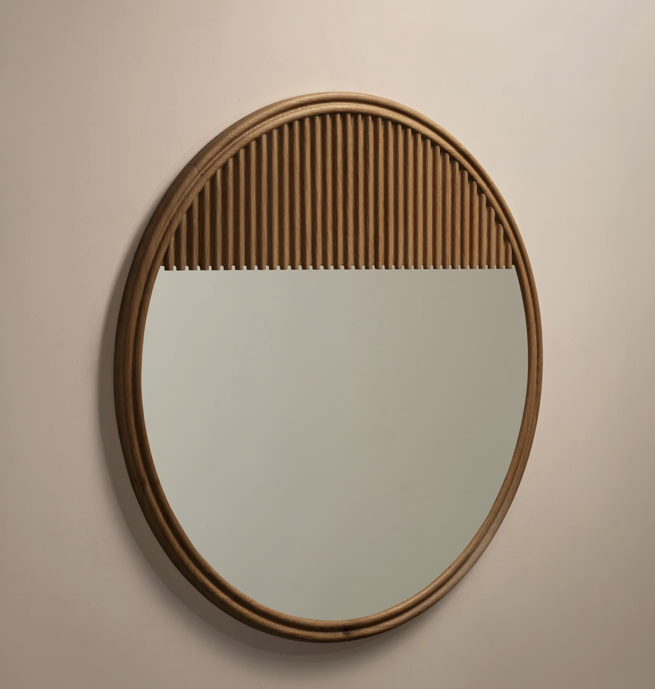 FRINGE MIRROR ROUND 32 par Roll & Hill