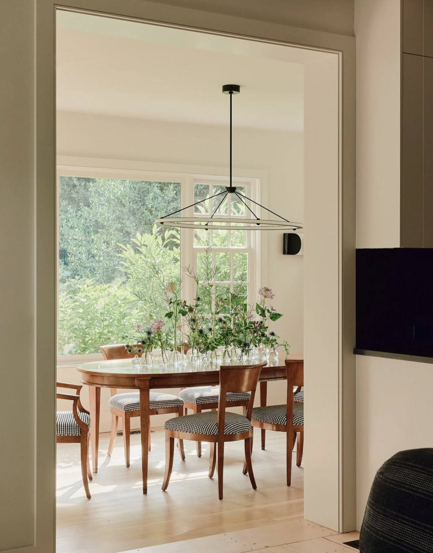 HALO CIRCLE PENDANT par Roll & Hill