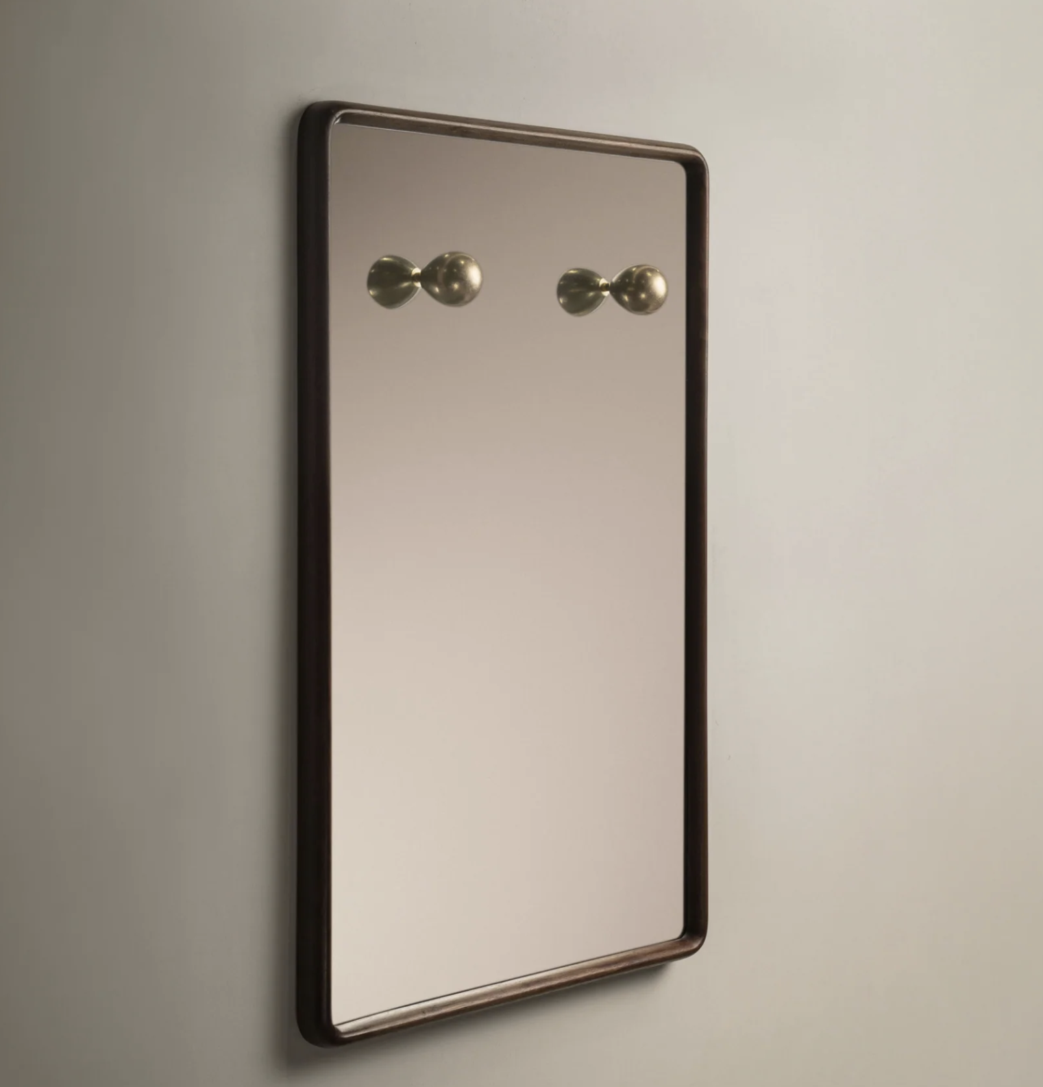 KNOB RECTANGULAR 36 par Roll & Hill