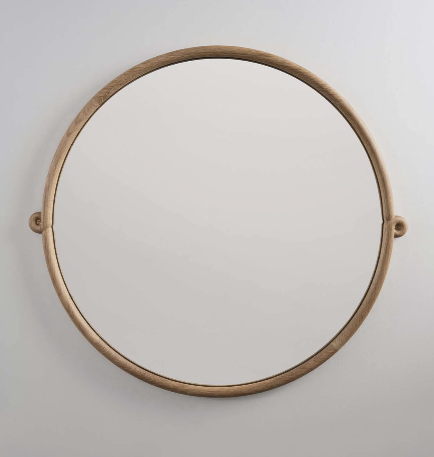 KNOT MIRROR ROUND par Roll & Hill