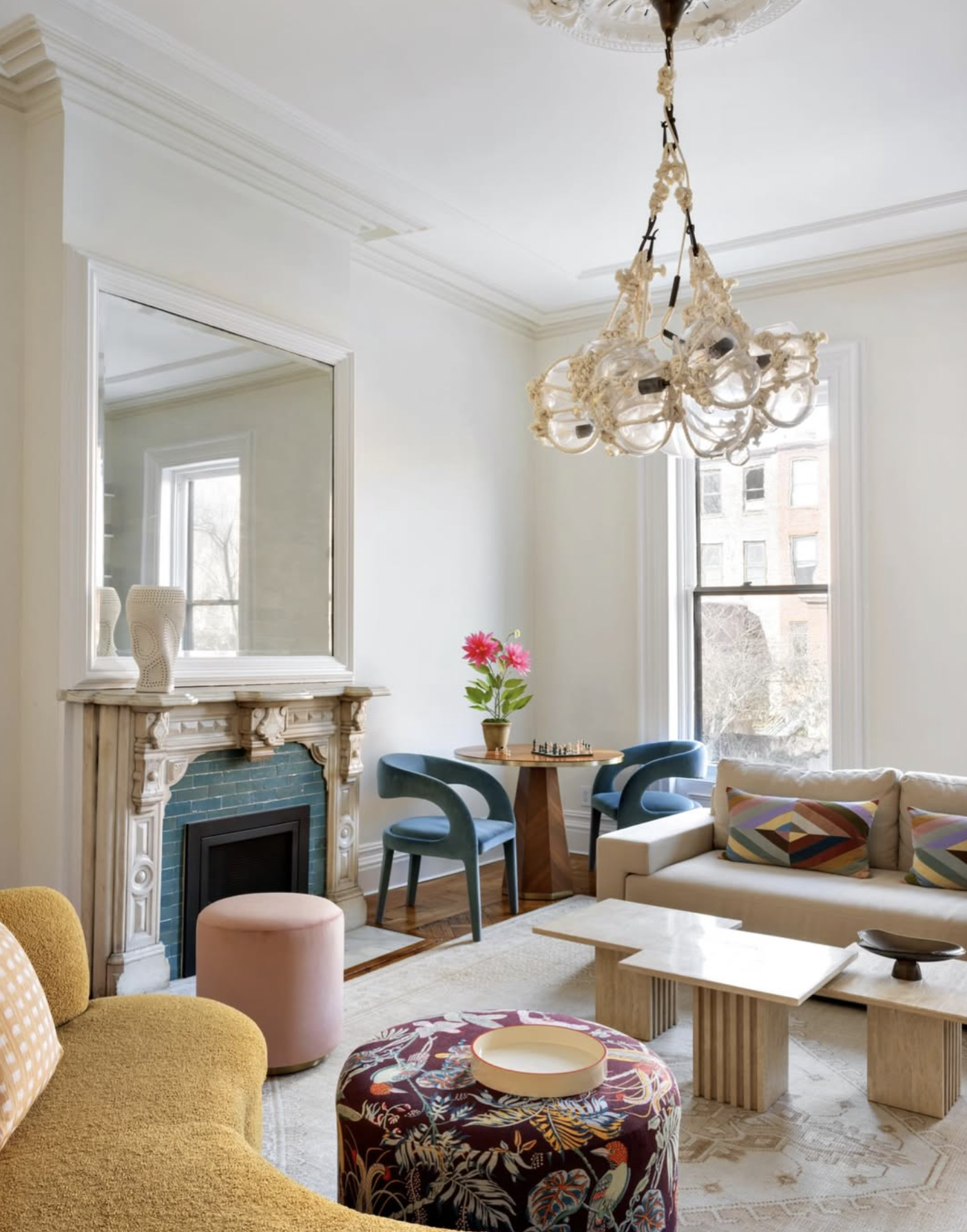 KNOTTY BUBBLES CHANDELIER 1Lg 6 Sm par Roll & Hill