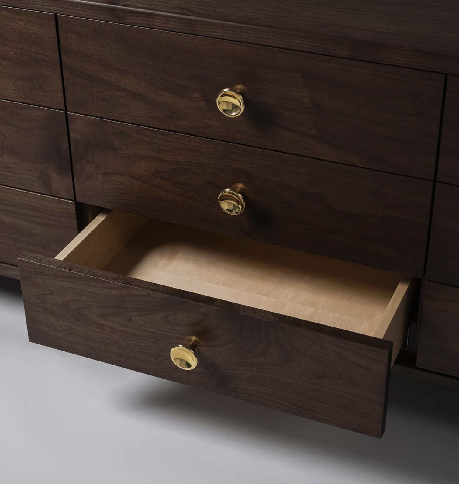 LAFAYETTE CREDENZA par Roll & Hill