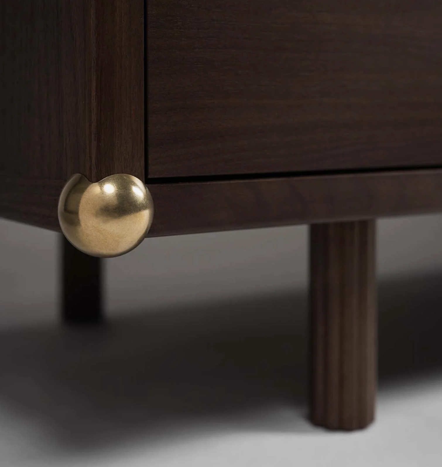 LAFAYETTE CREDENZA par Roll & Hill