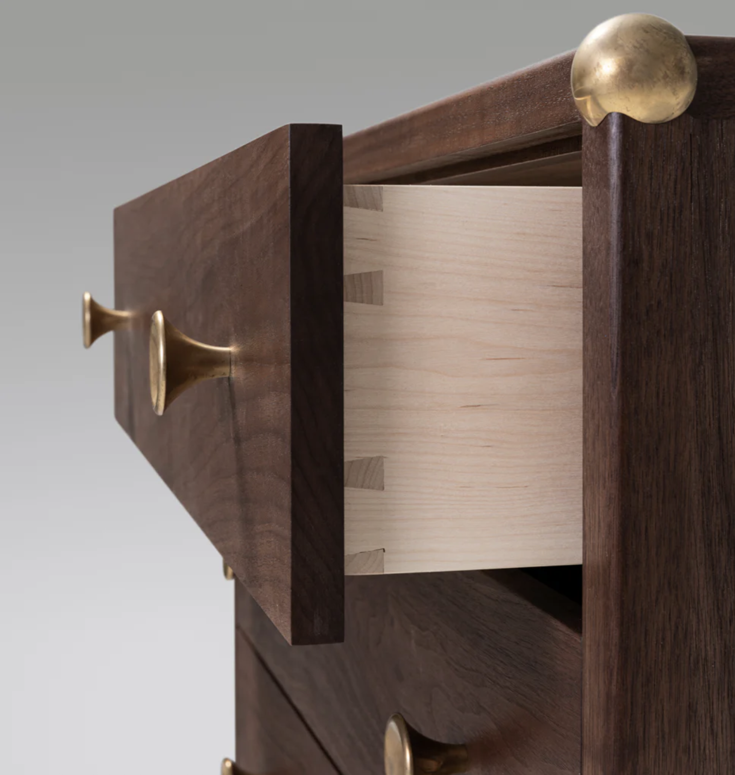 LAFAYETTE DRESSER par Roll & Hill