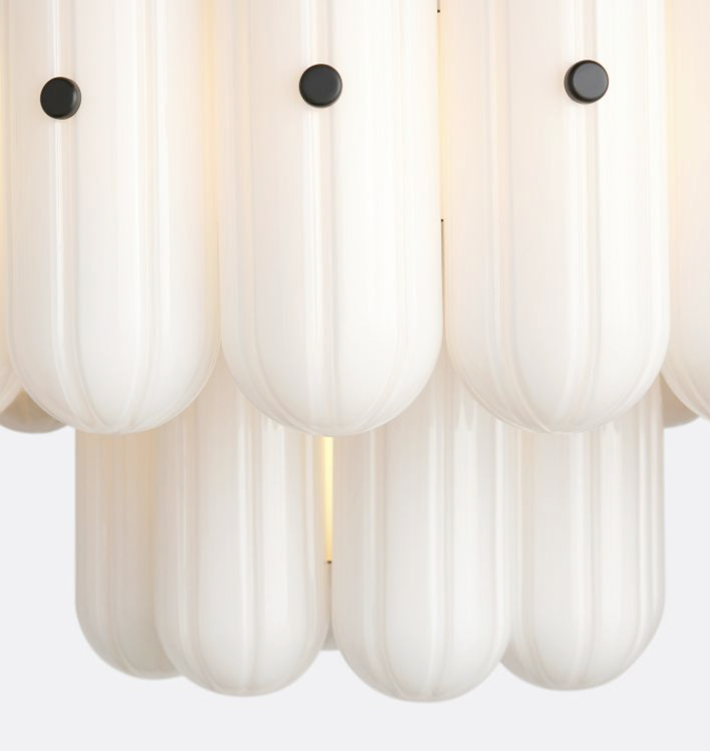 Lorna Chandelier x Rejuvenation par Roll & Hill