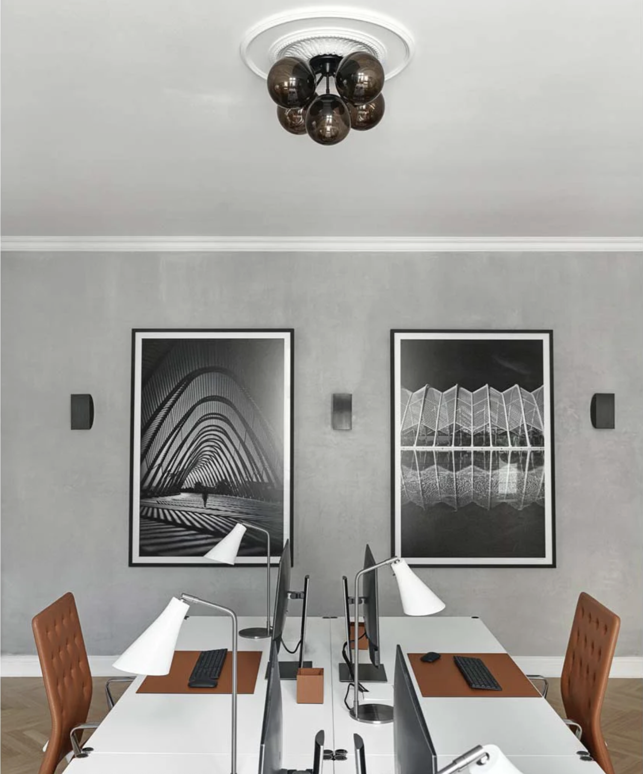 MODO CEILING MOUNT 5 GLOBES par Roll & Hill