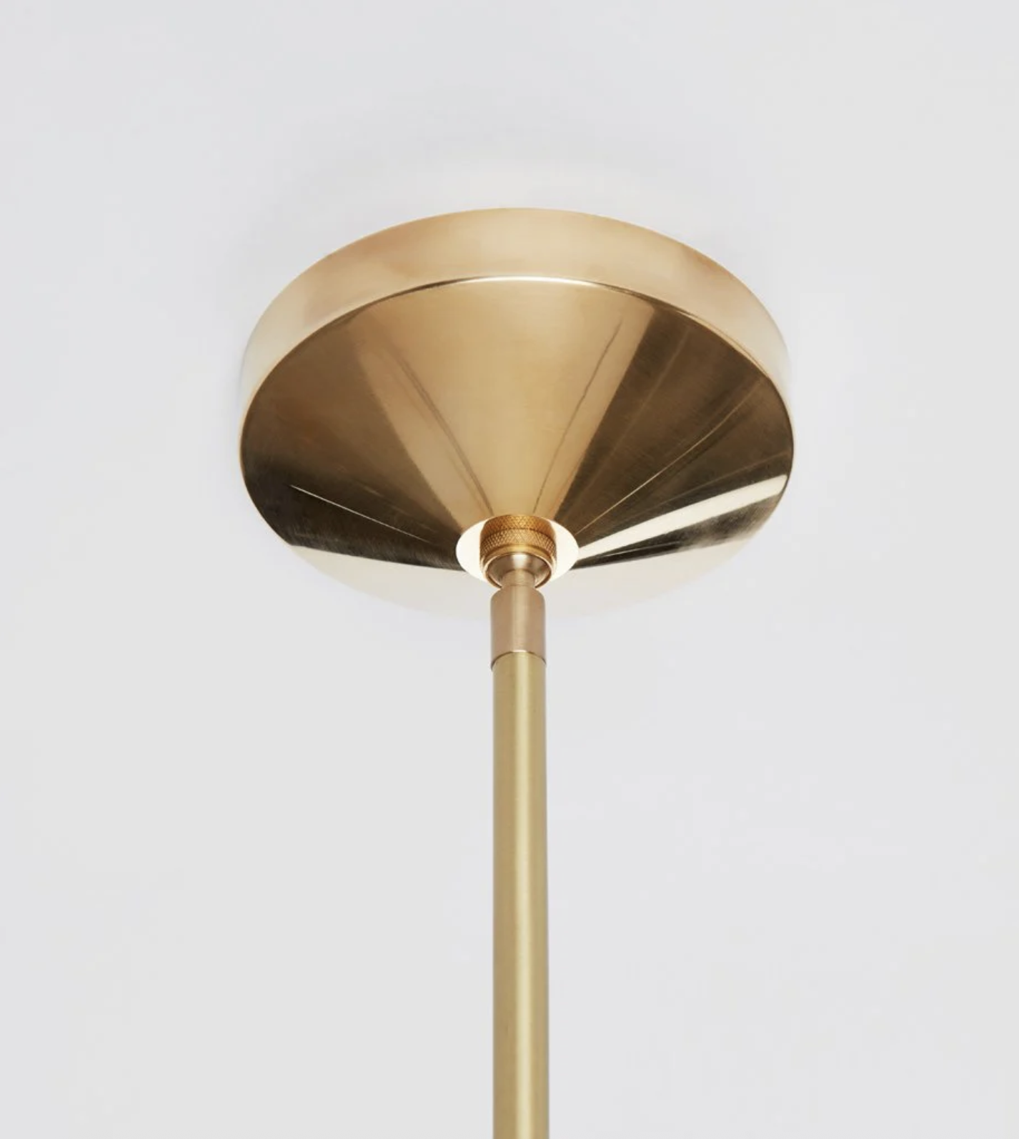 NOVA CHANDELIER 6 LIGHTS par Roll & Hill