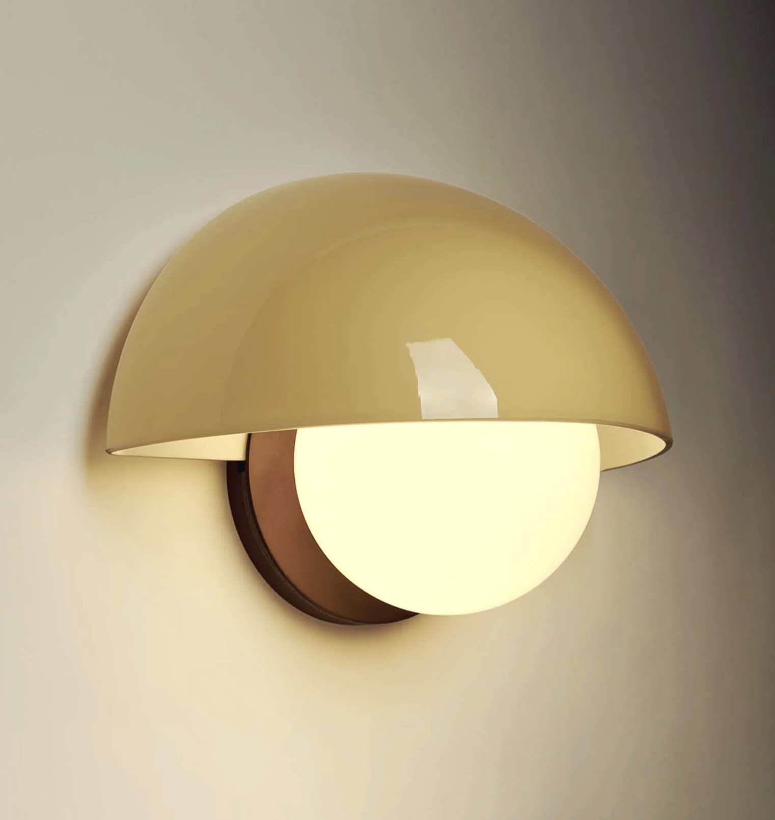 PEARL SCONCE par Roll & Hill