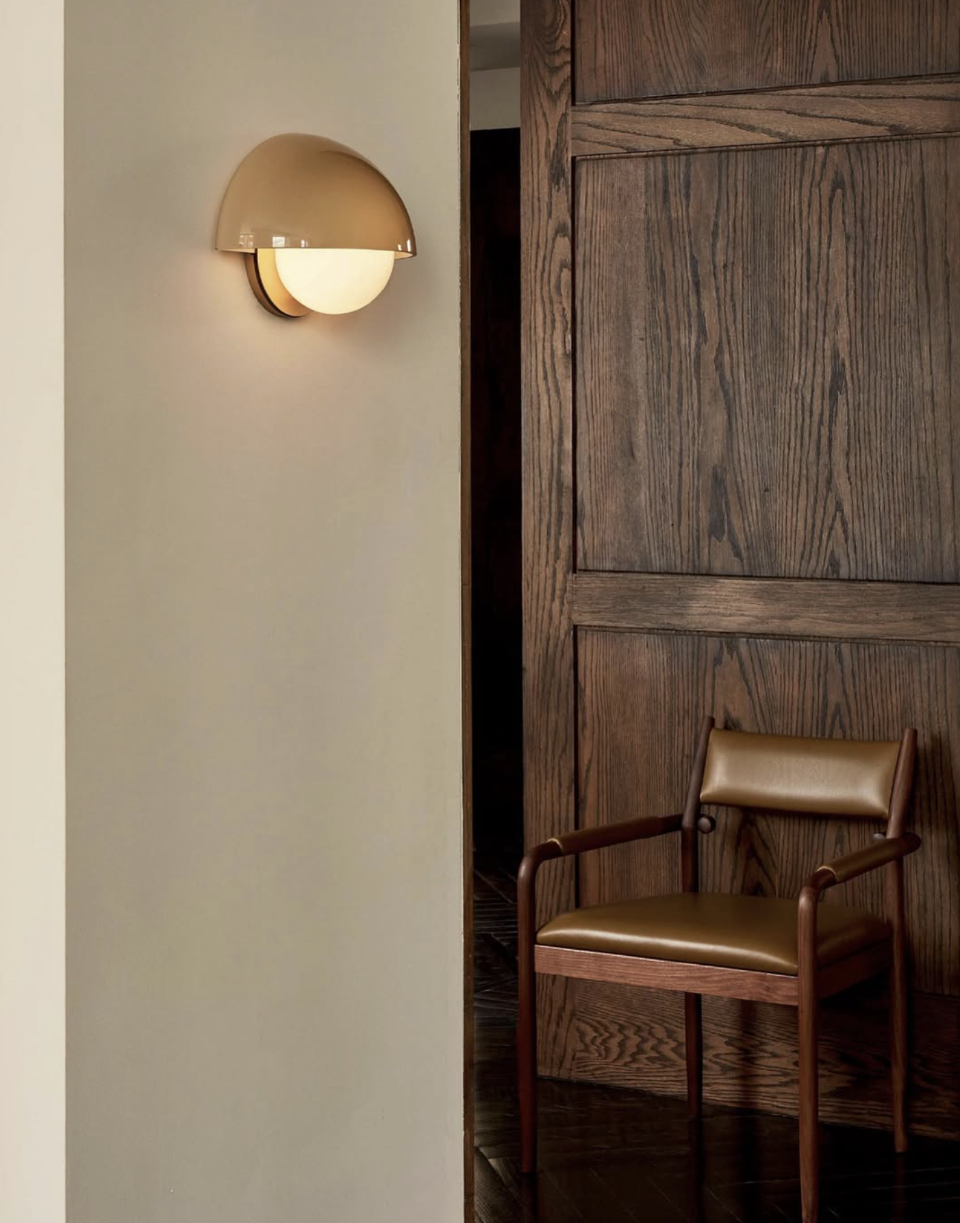 PEARL SCONCE par Roll & Hill