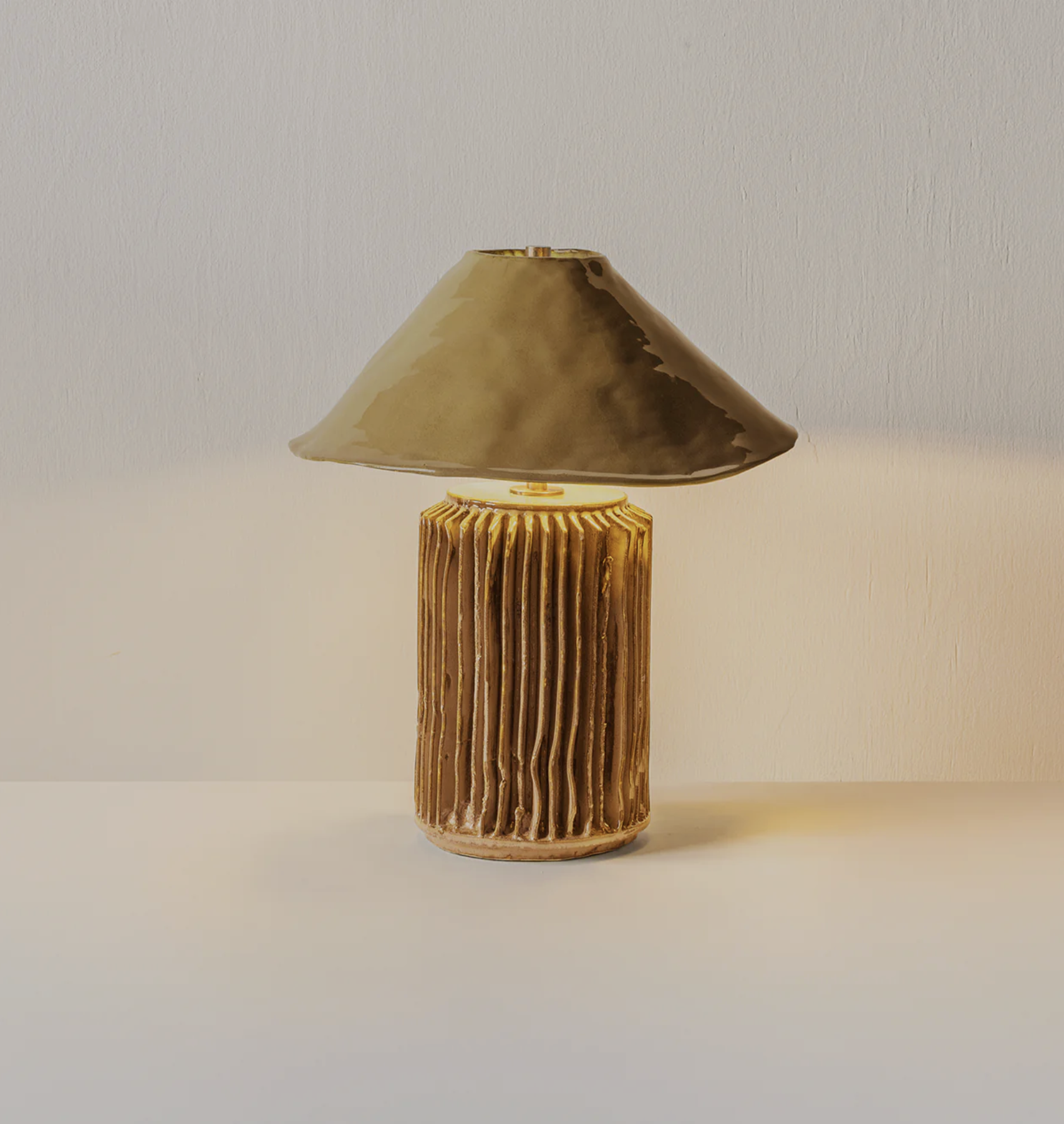 SILO TABLE LAMP - 01 par Roll & Hill