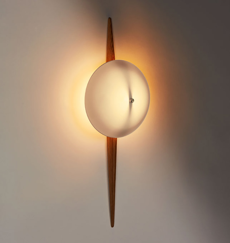 THE LADDI SCONCE - ROUND SHADE par Roll & Hill