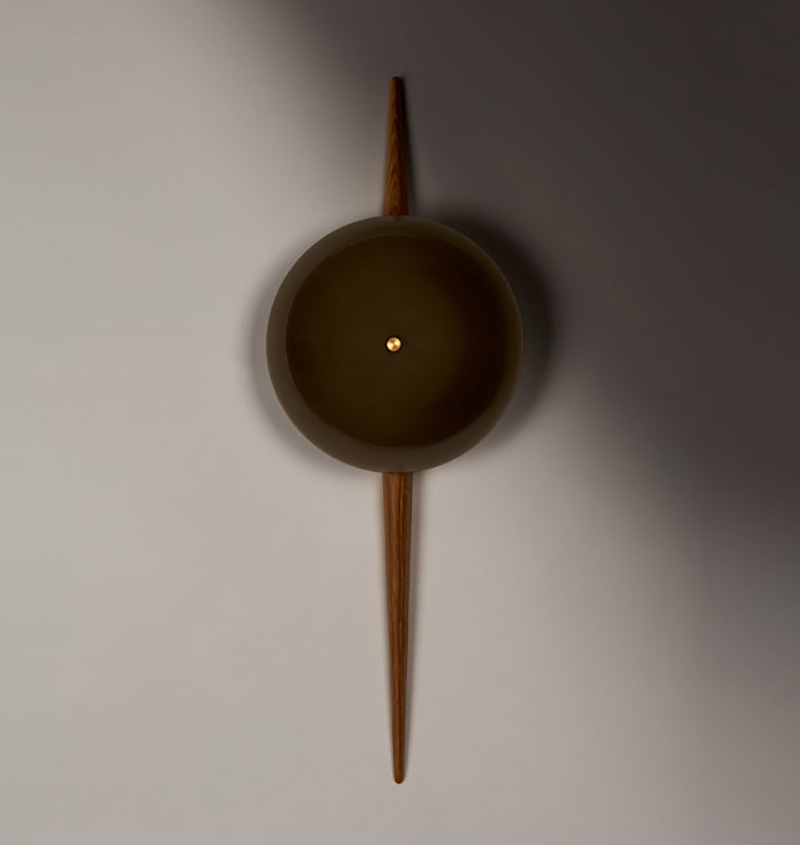 THE LADDI SCONCE - ROUND SHADE par Roll & Hill