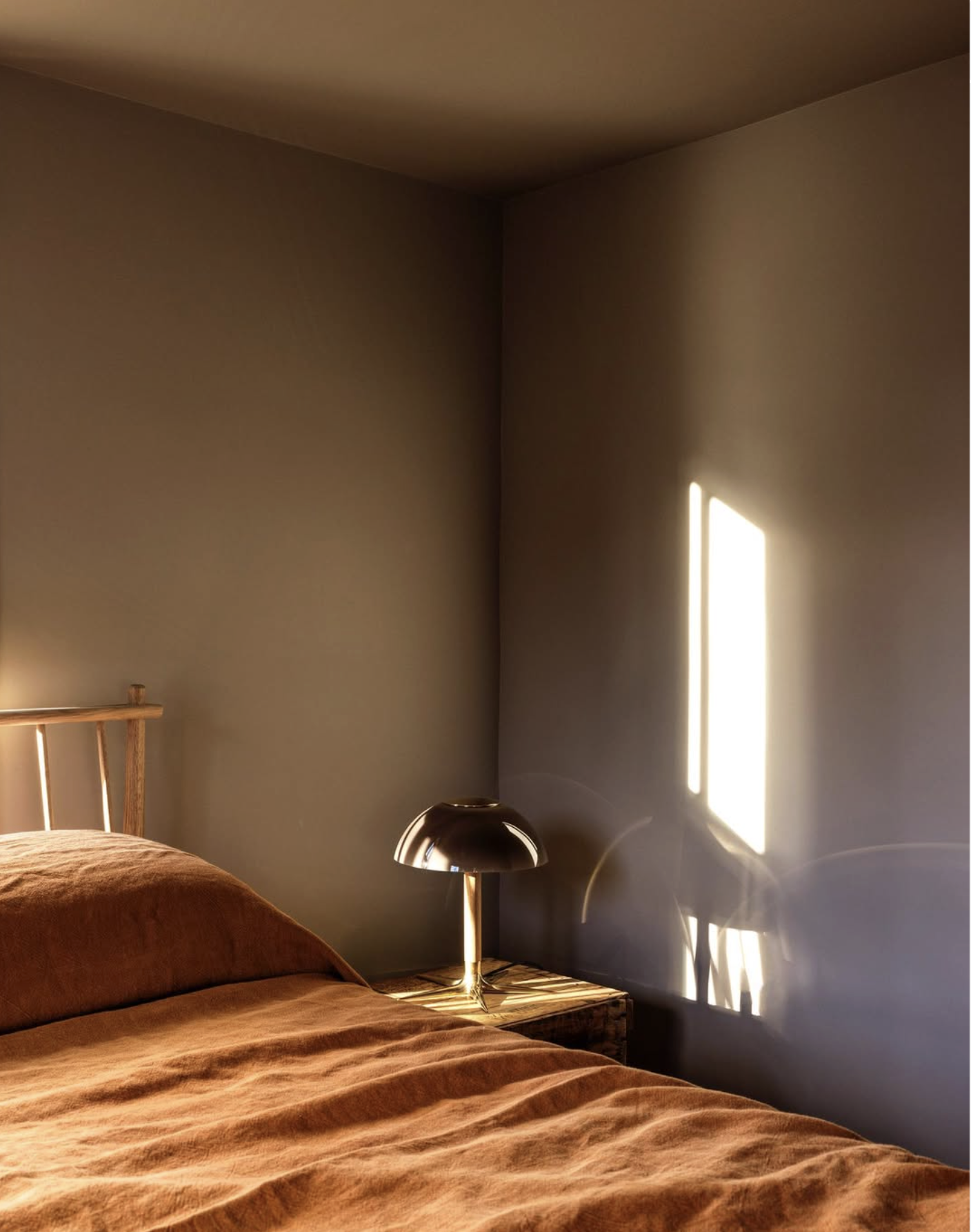 THE LADDI TABLE LAMP par Roll & Hill