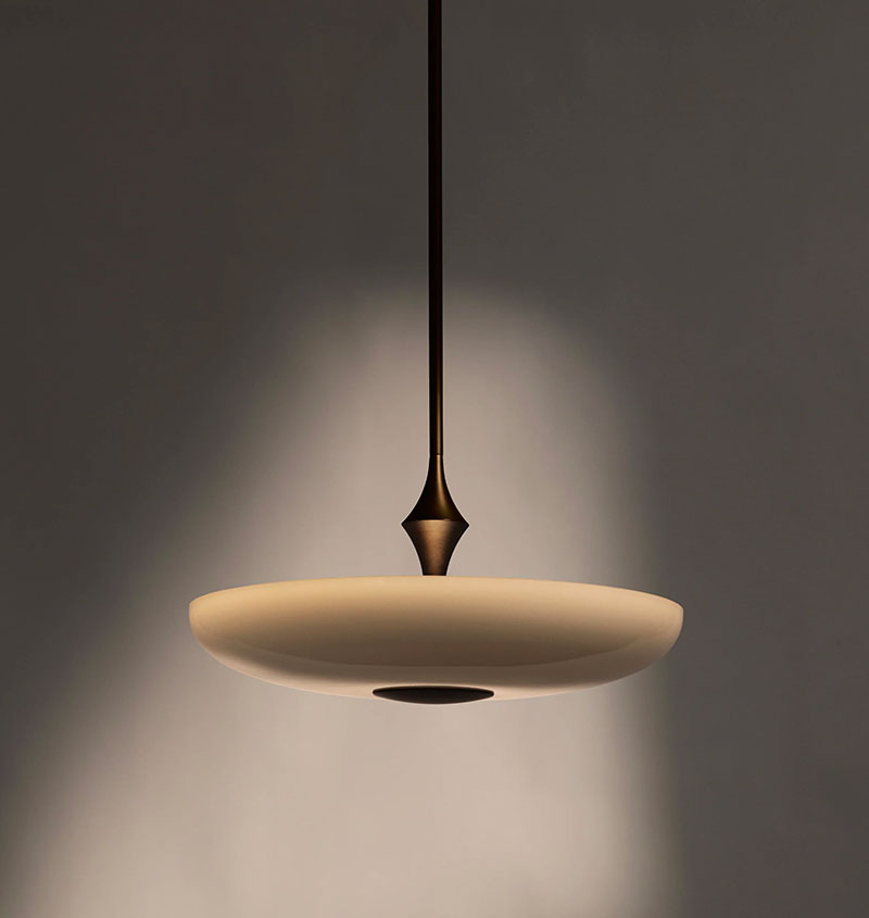 THE MET PENDANT - 18 par Roll & Hill