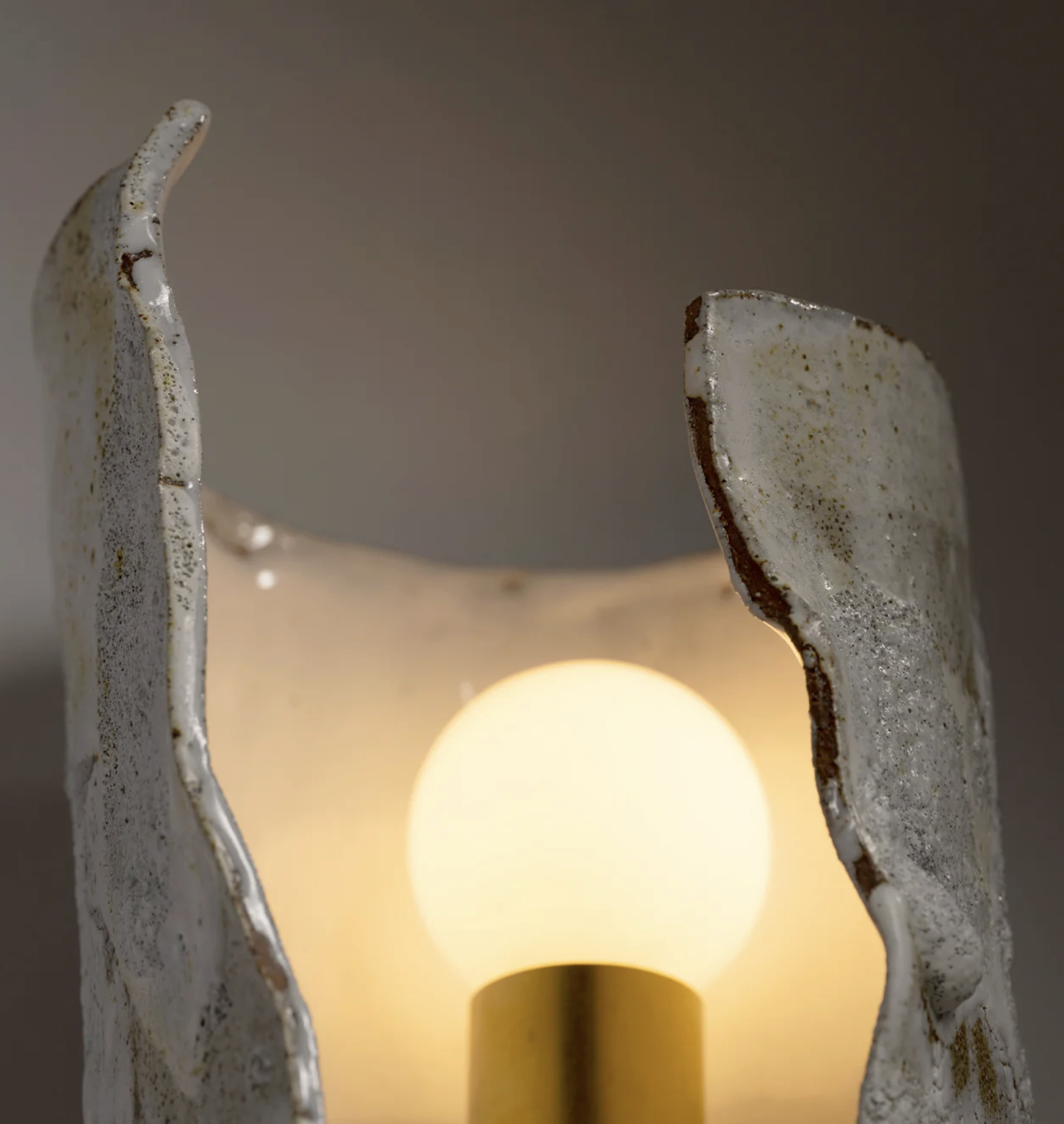 THEA SCONCE par Roll & Hill