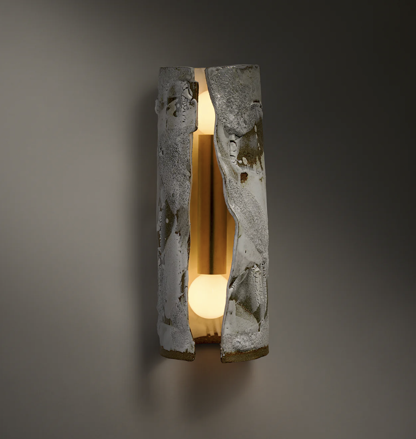 THEA SCONCE par Roll & Hill