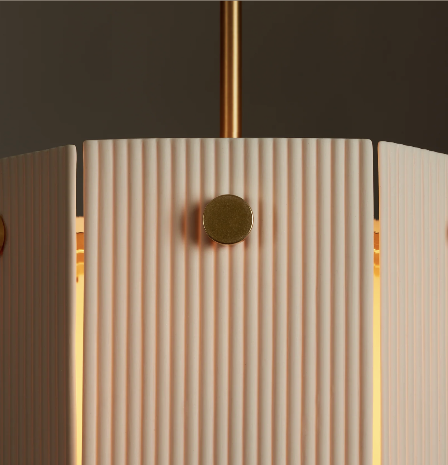VEIL PENDANT 24' par Roll & Hill