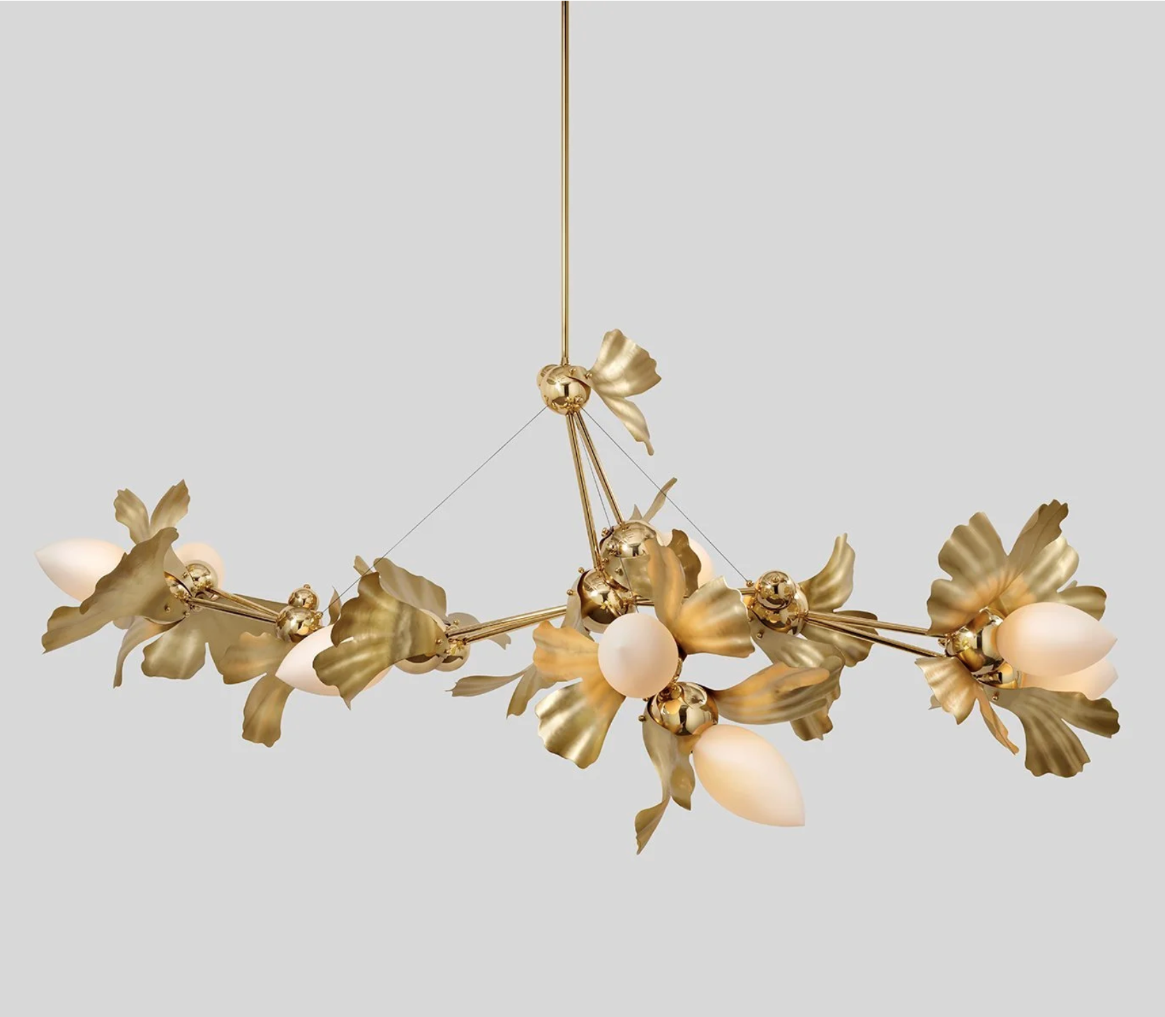 GINKGO BLOSSOM 08 CHANDELIER par Rosie Li
