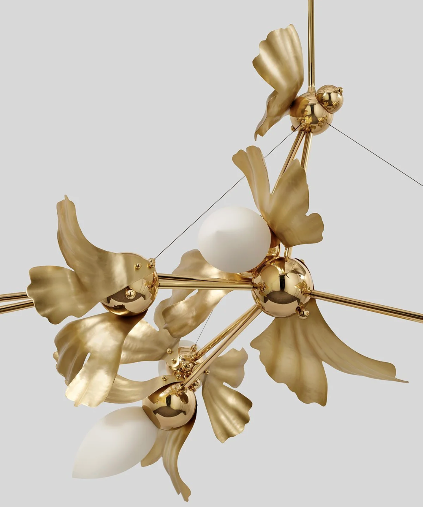 GINKGO BLOSSOM 08 CHANDELIER par Rosie Li