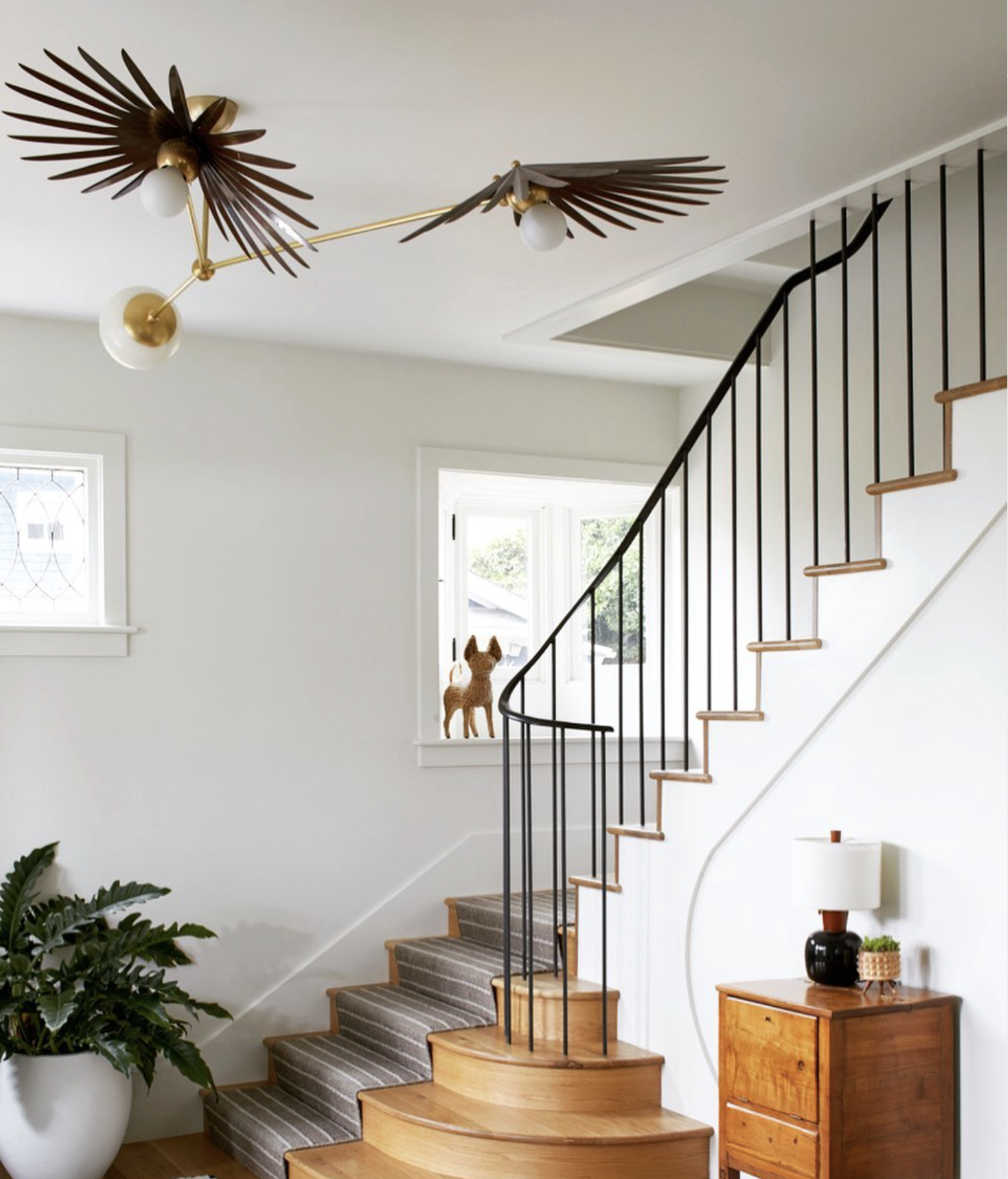 INEZ CHANDELIER par Rosie Li