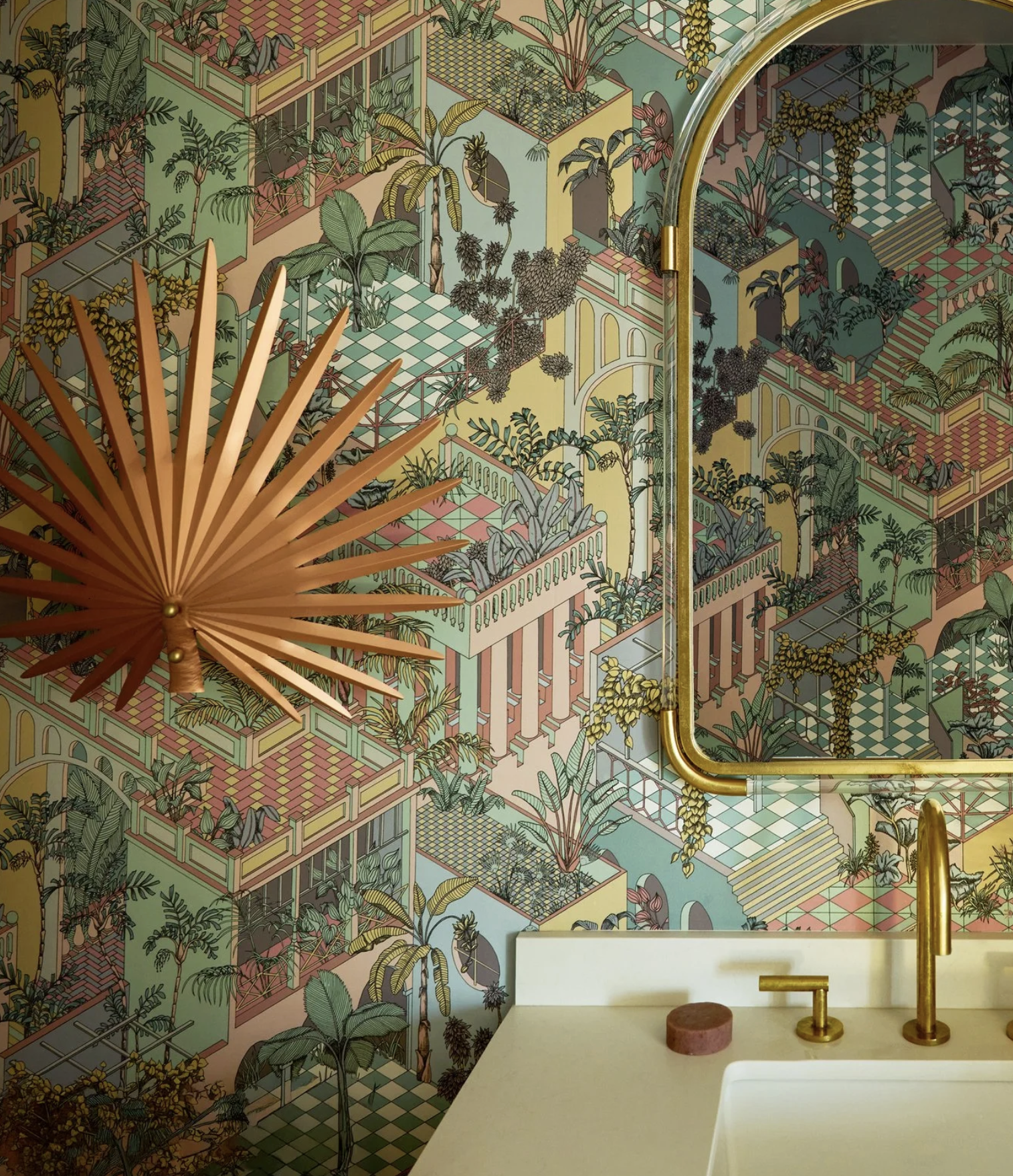 INEZ WALLMOUNT par ROSIE LI