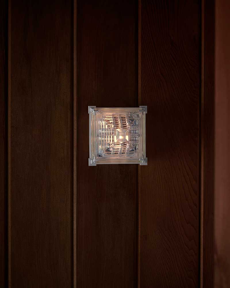 JEWEL BLOCK WALLMOUNT 01 par Rosie Li