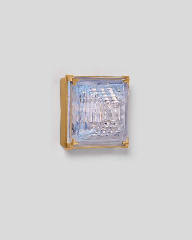JEWEL BLOCK WALLMOUNT 01 par Rosie Li