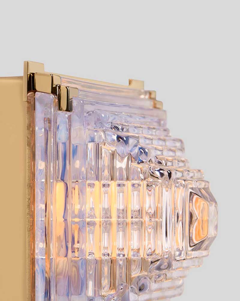 JEWEL BLOCK WALLMOUNT 01 par Rosie Li