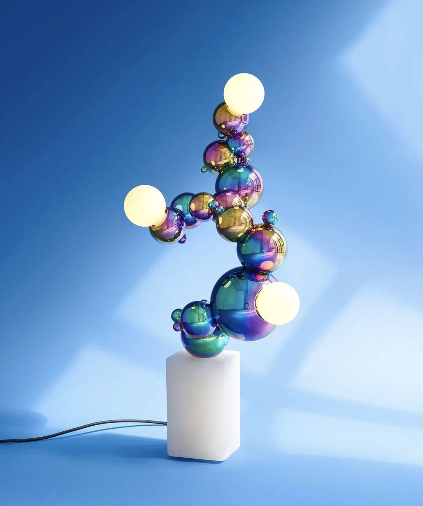 RAINBOW BUBBLY 04 TABLE LAMP par Rosie Li