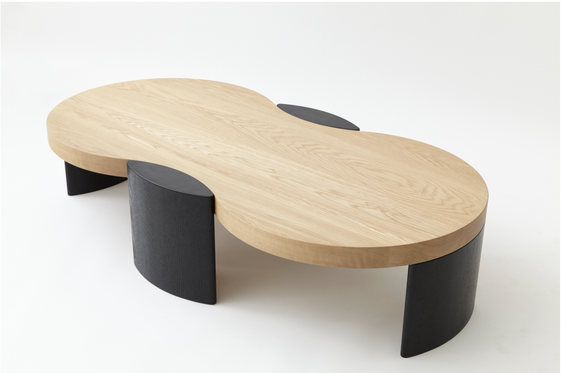 AINO COFFEE TABLE par Vonnegut/Kraft
