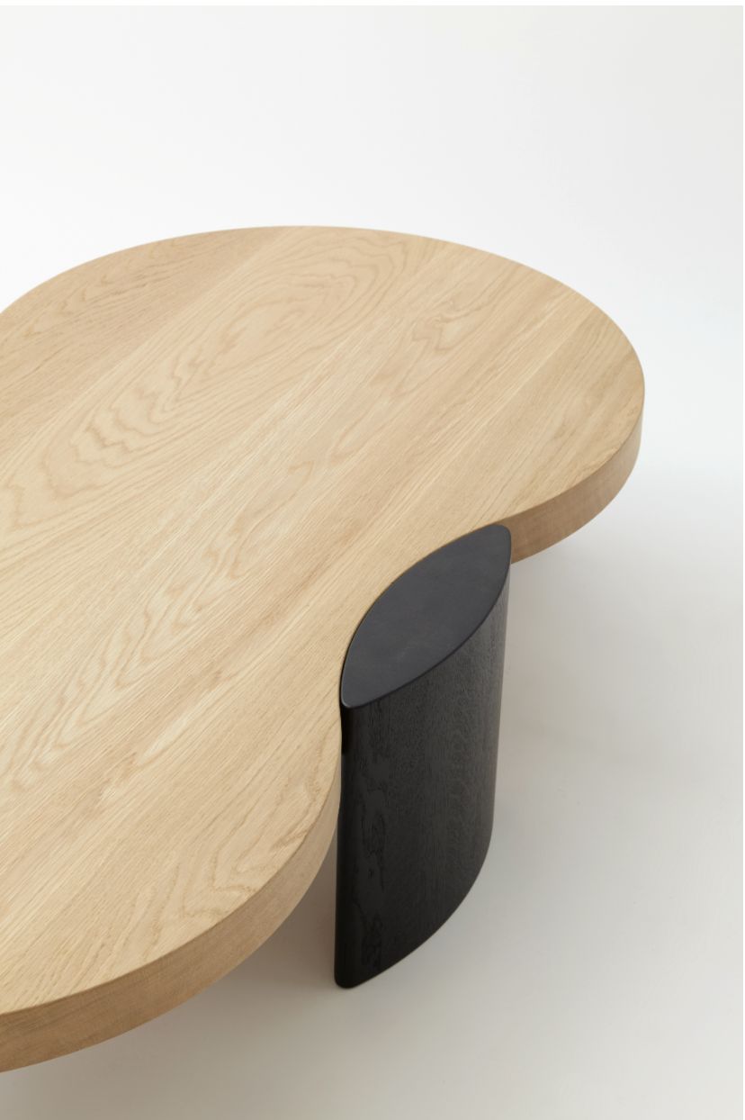 AINO COFFEE TABLE par Vonnegut/Kraft