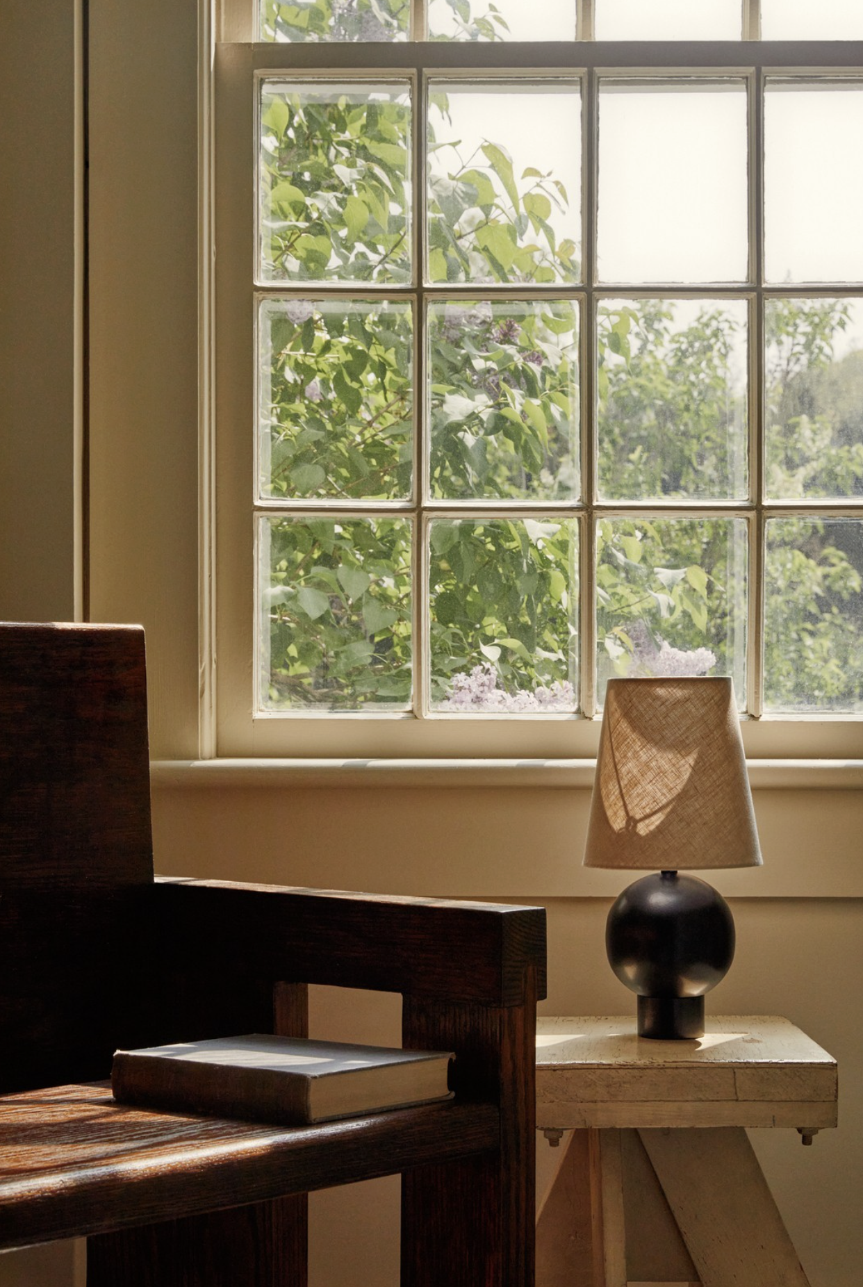 BOLE TABLE LAMP par Workstead