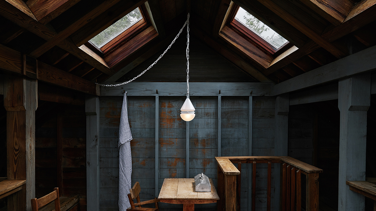 CARDINAL HEMISPHERE PENDANT SMALL par Workstead