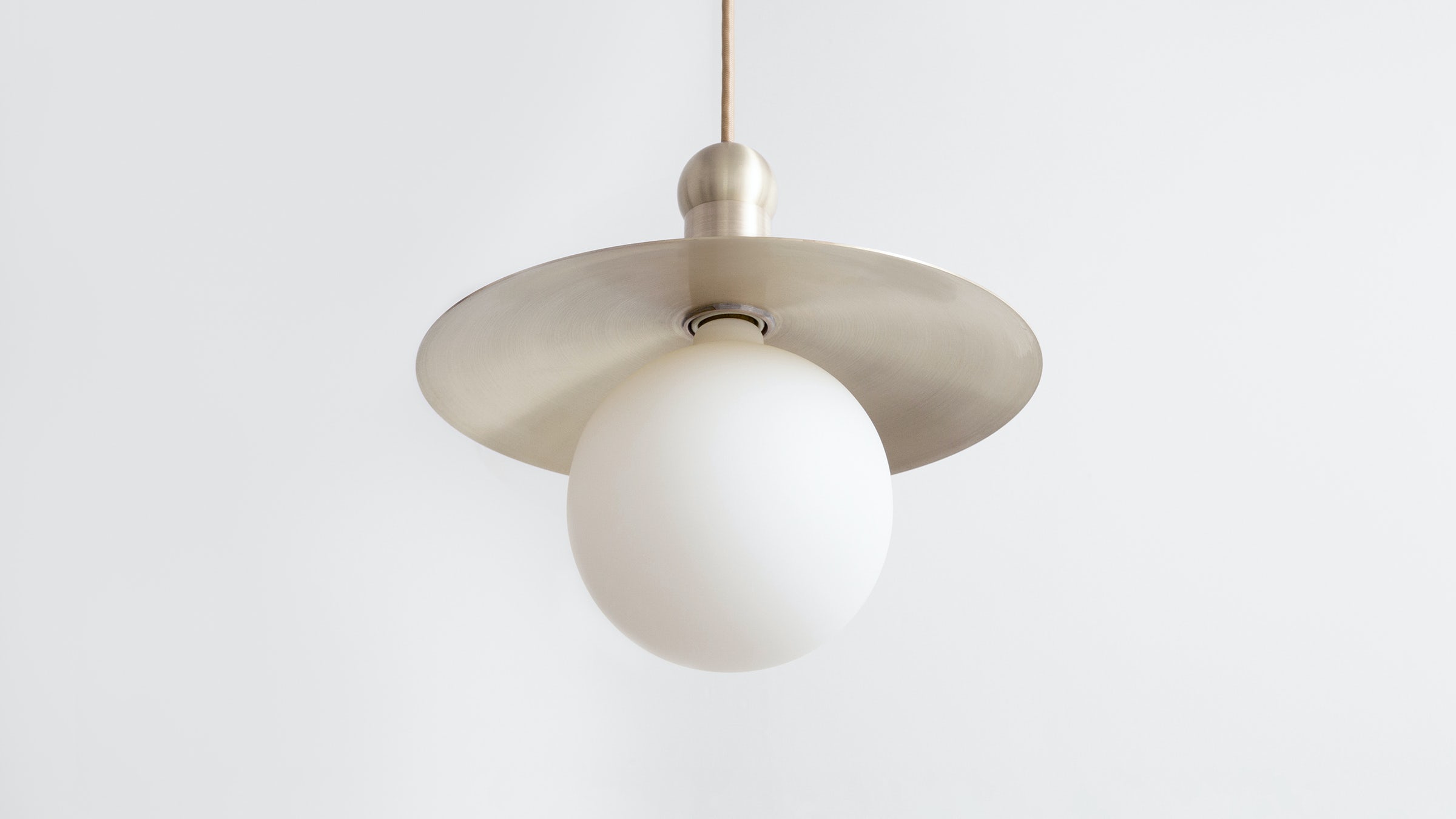 HELIOS CORD PENDANT par Workstead