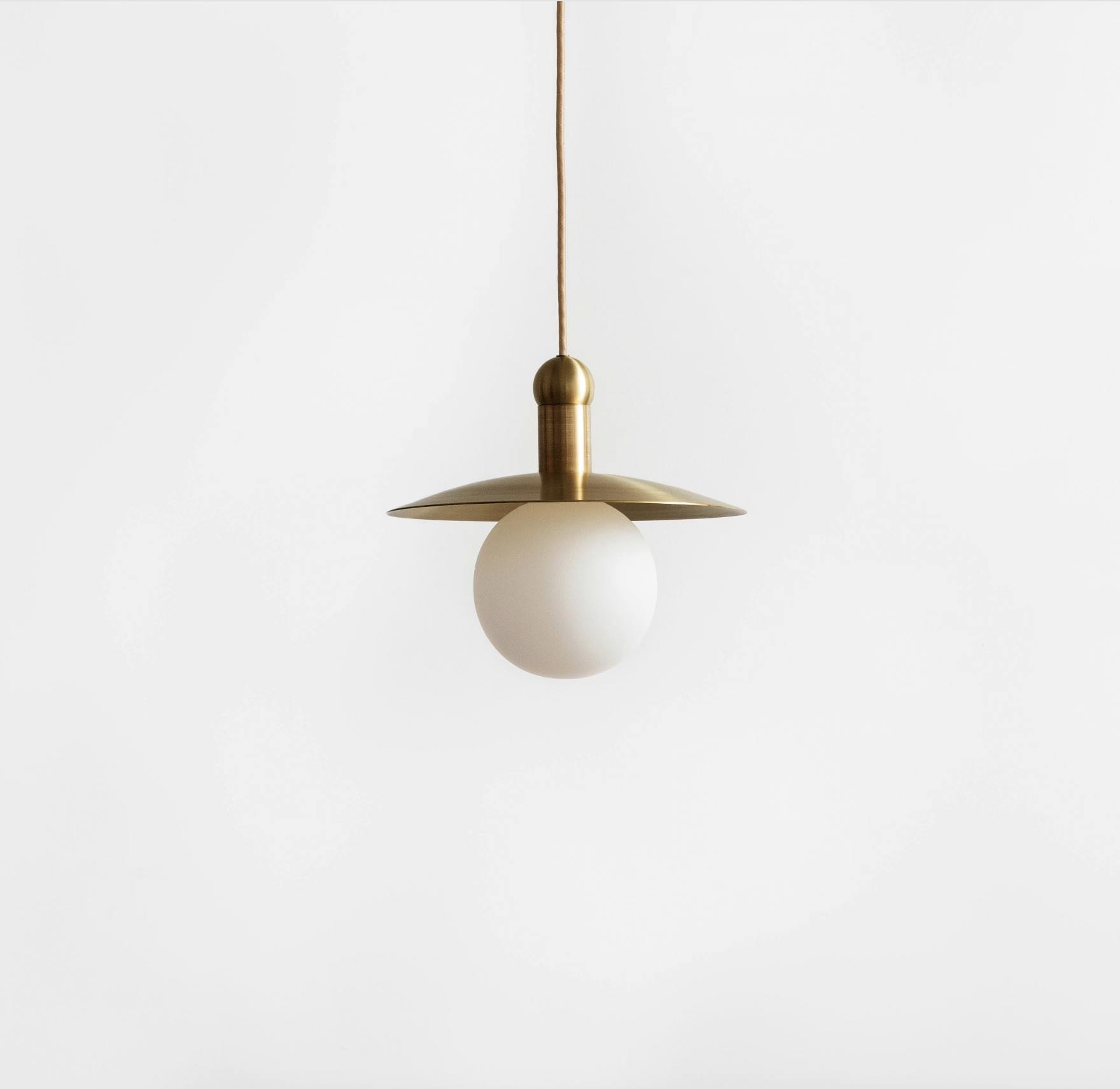 HELIOS CORD PENDANT par Workstead