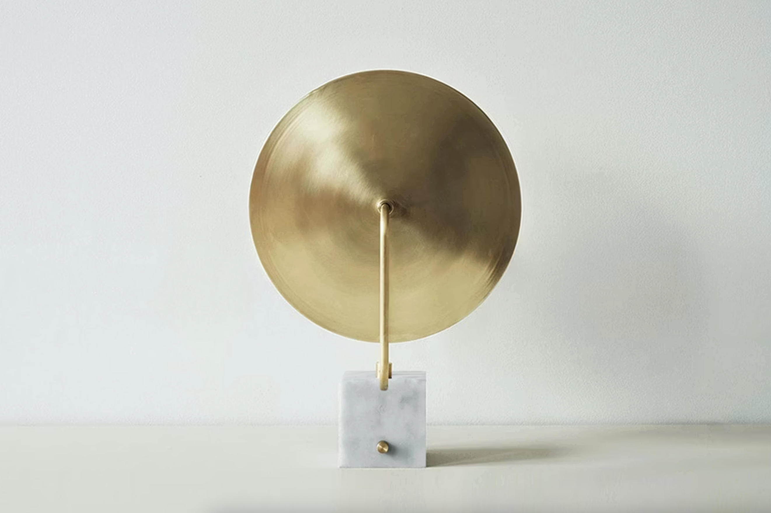 HELIOS TABLE LAMP par Workstead