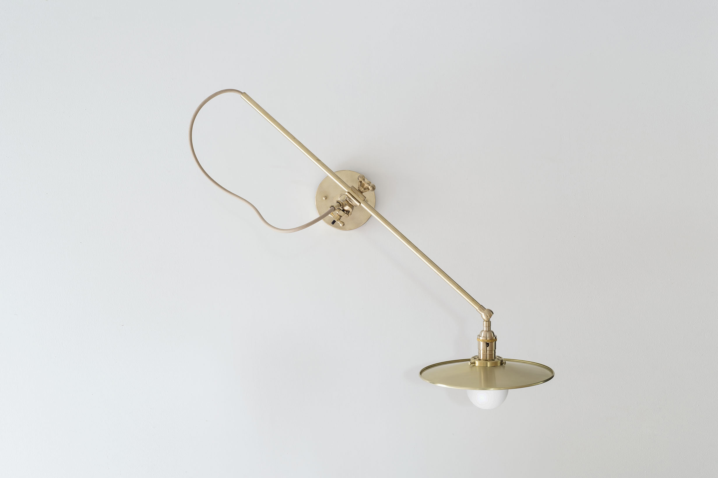 INDUSTRIAL WALL LAMP par Workstead