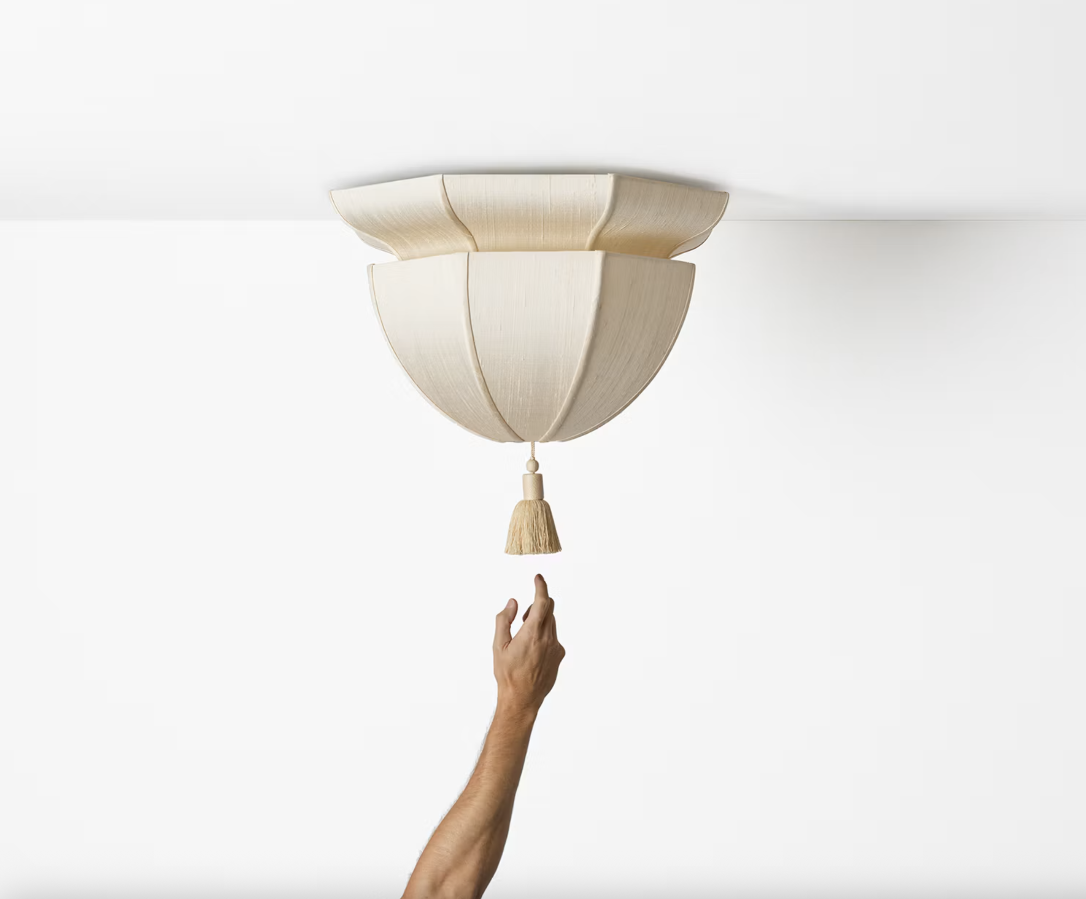 LANTERN DEMI FLUSH MOUNT SMALL par Workstead