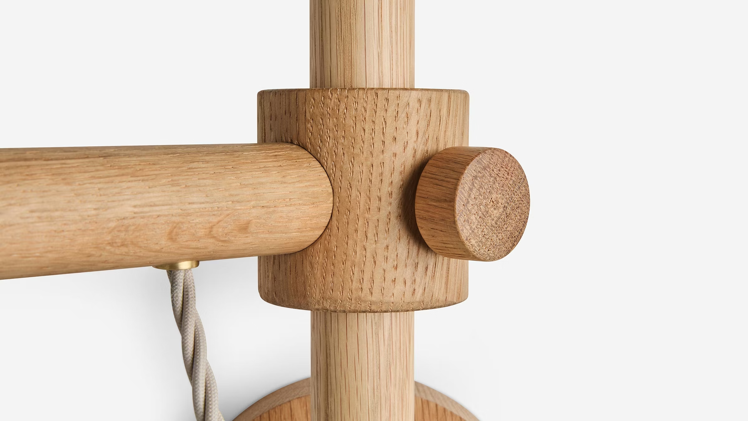 LODGE PIVOT SCONCE par Workstead