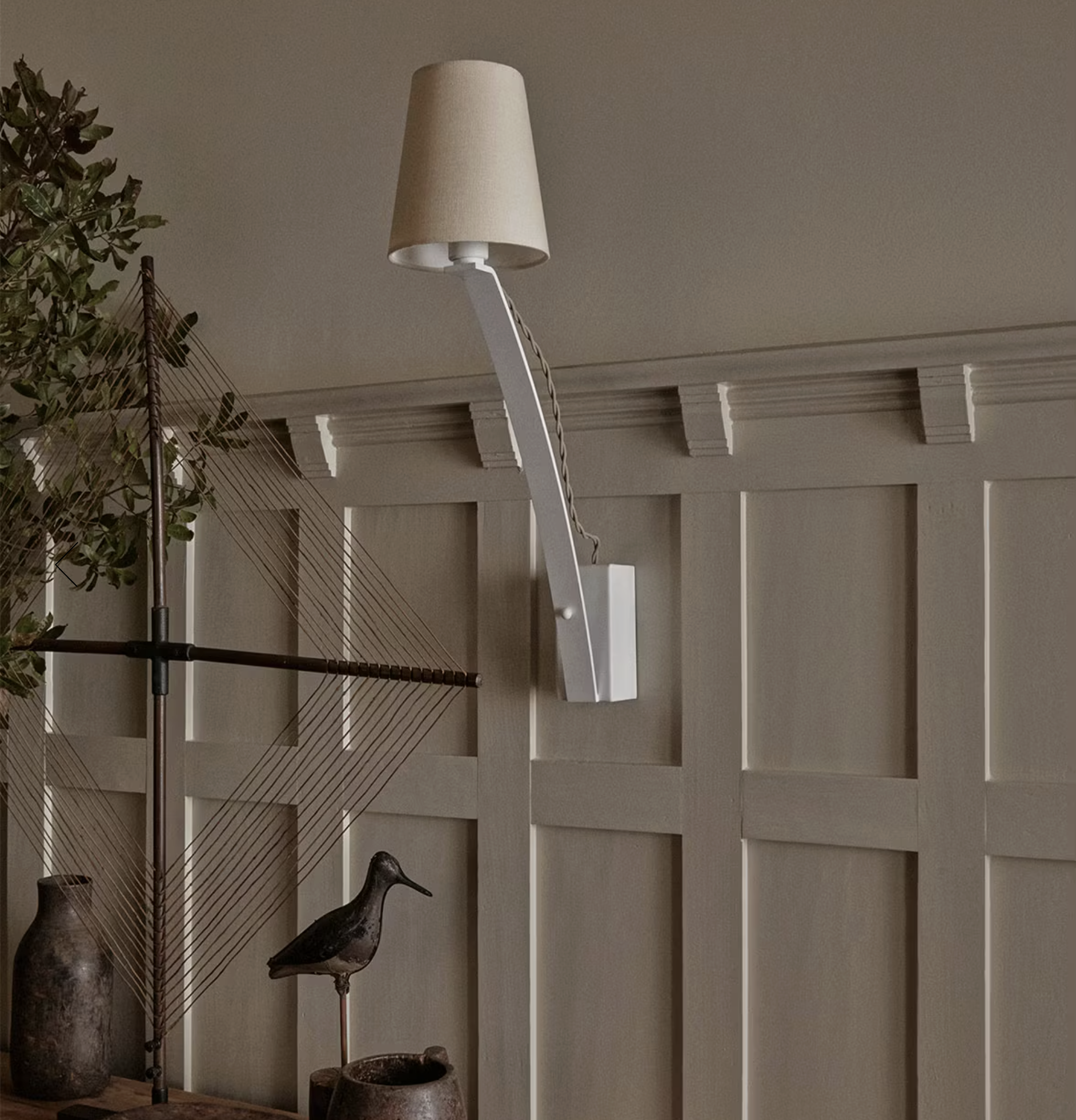 NEEDLE SCONCE par Workstead