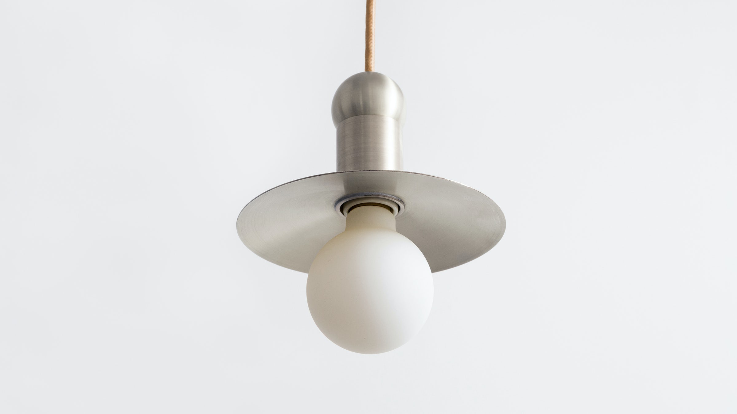 ORBIT CORD PENDANT par Workstead
