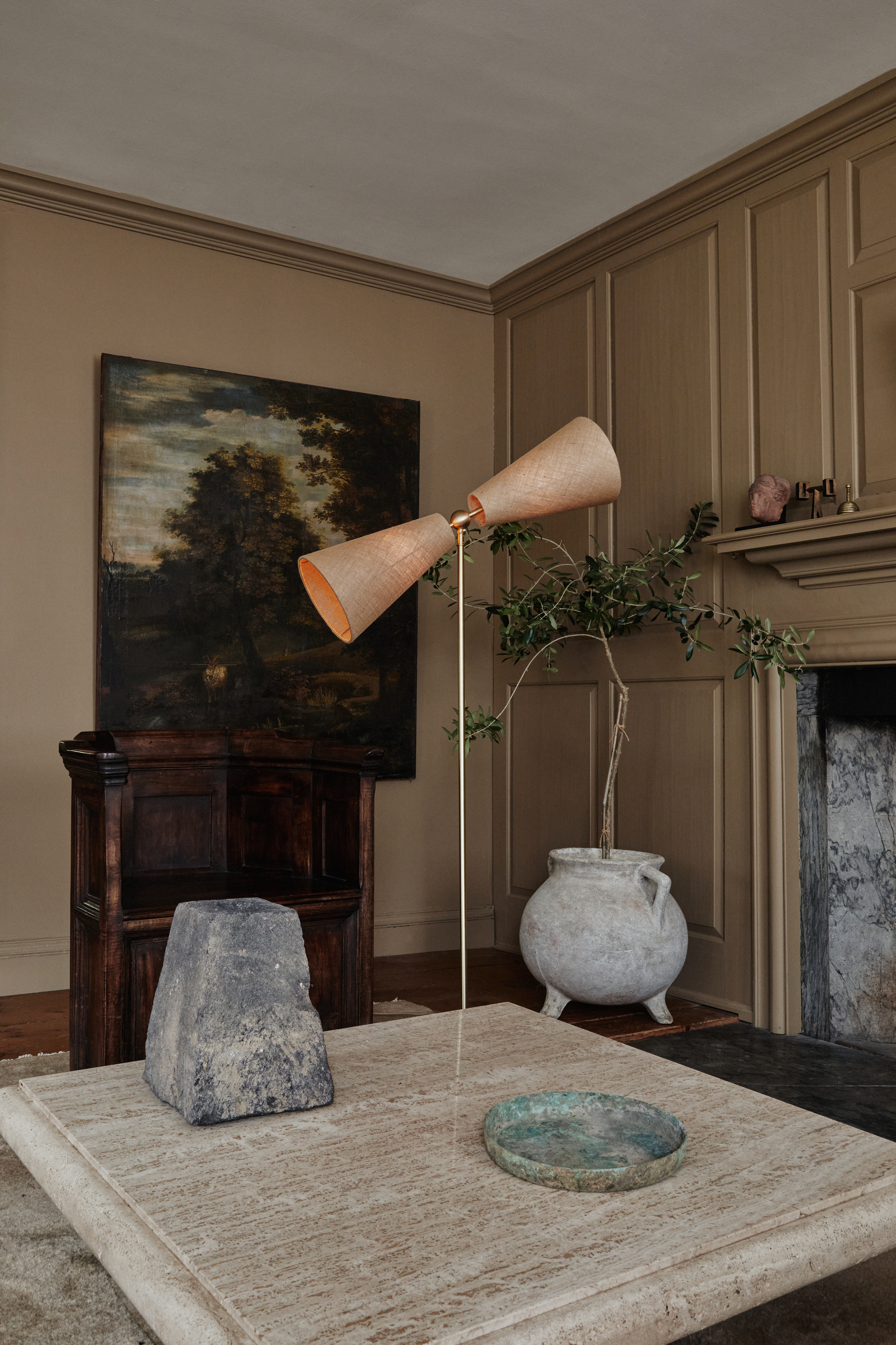 PENDOLO FLOOR LAMP MEDIUM par Workstead