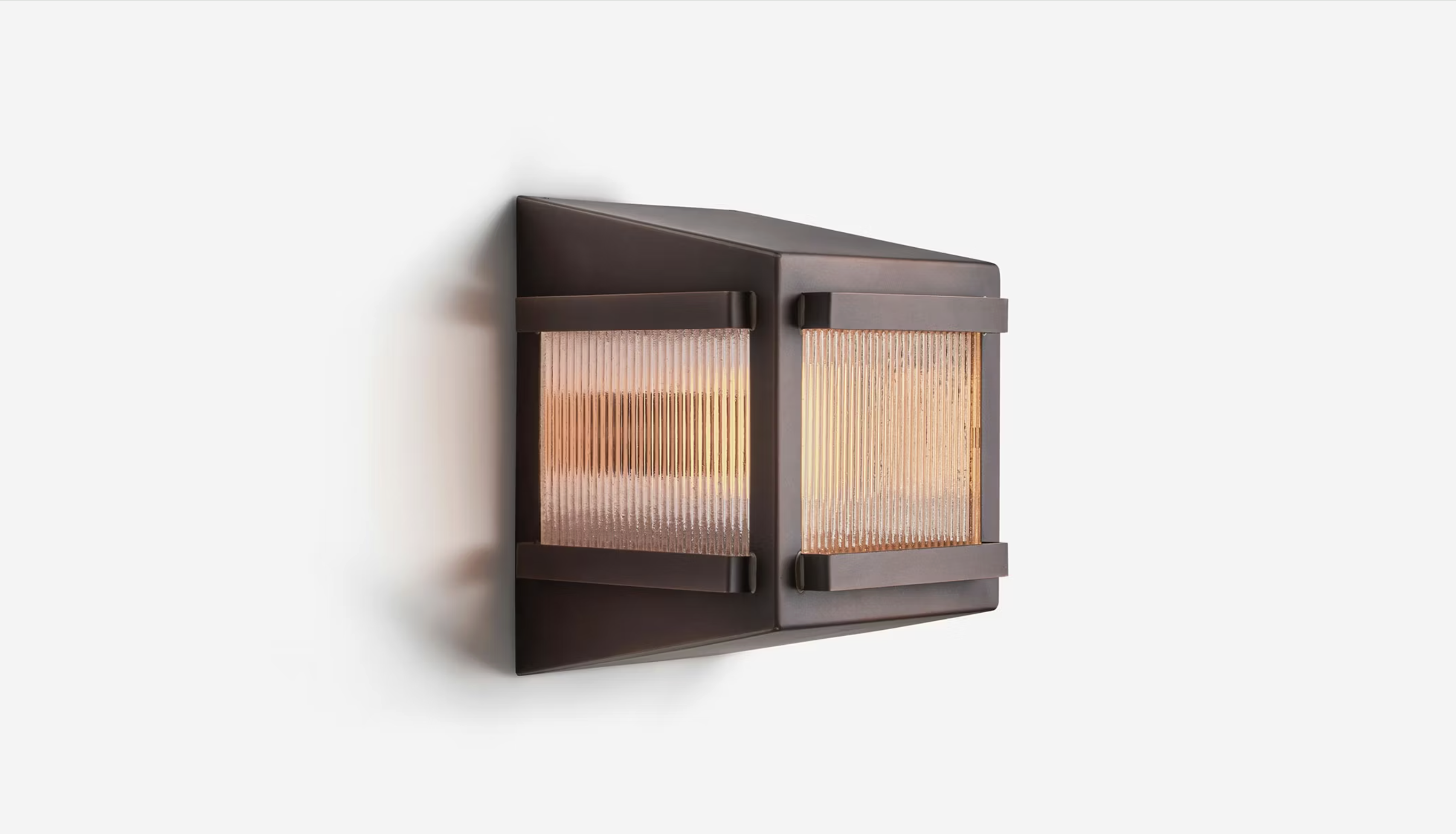 TREILLIS SCONCE par Workstead